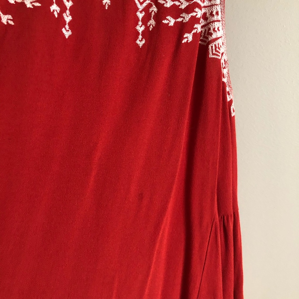 THML Ruby Tank Embroidered Keyhole M Red - Picture 14 of 15